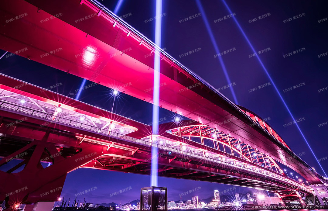 Cali明石海峡大桥